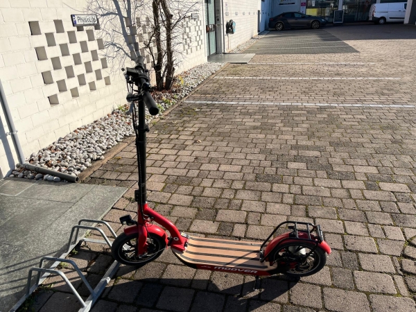 Metz moover E-Scooter Ansicht